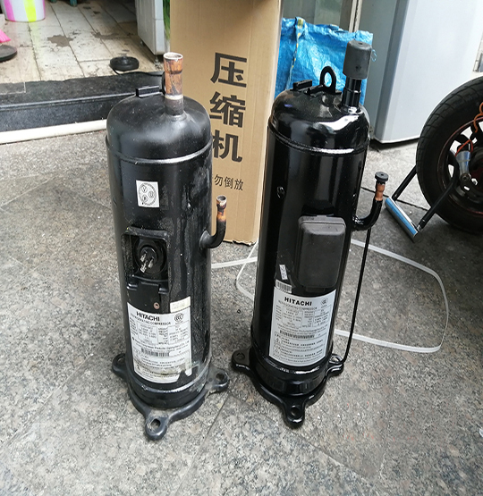 花山中央空调压缩机的更换维修
