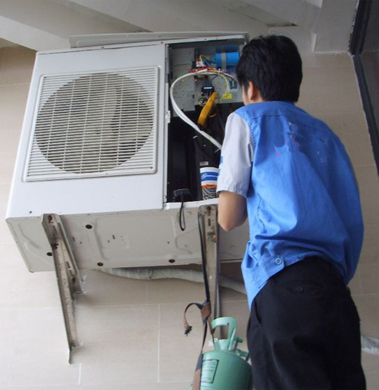 花山空调开机无反应维修